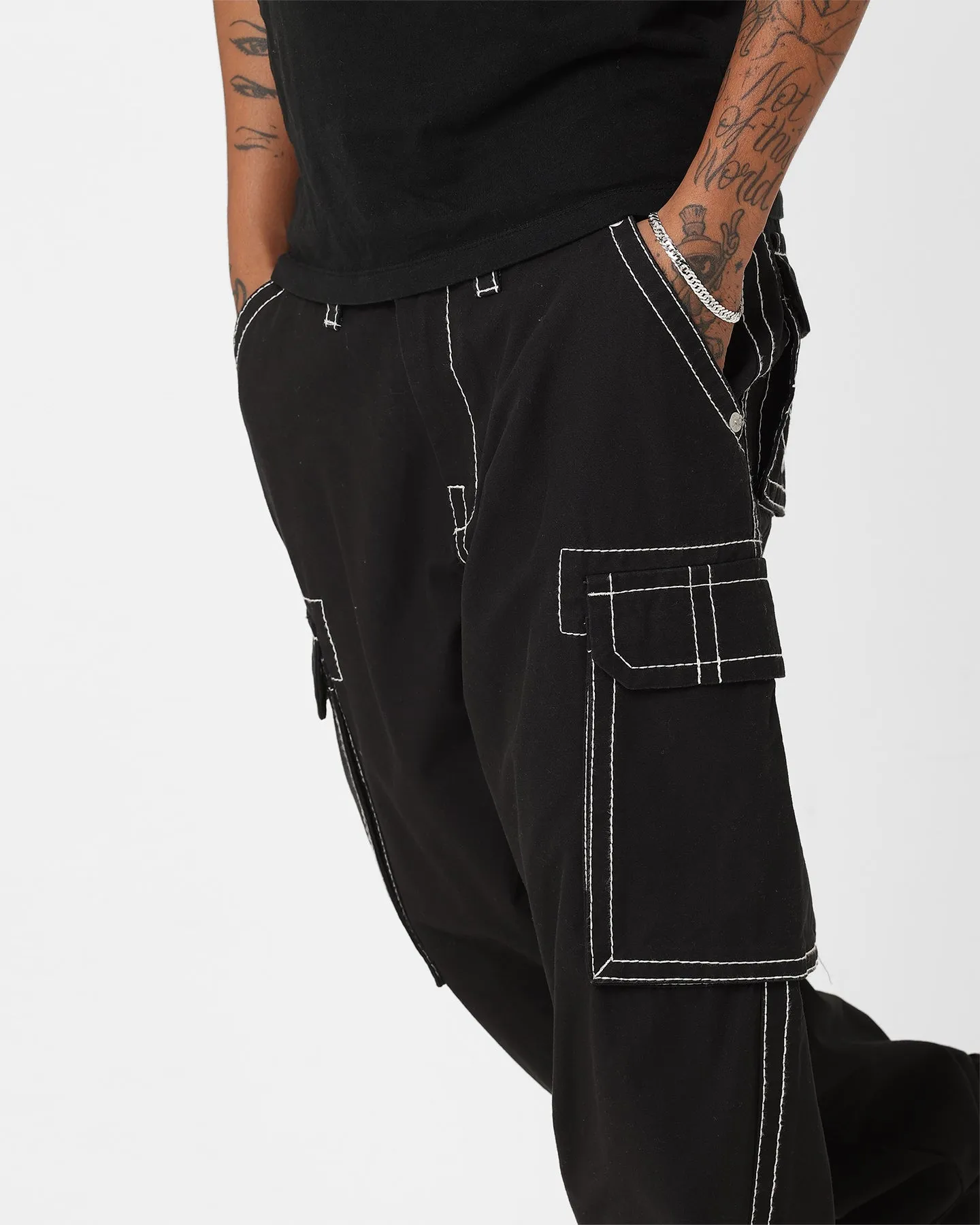 True Religion Big T Classic Cargo Pants Jet Black